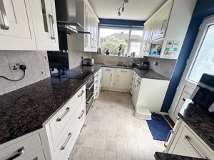 Kitchen- click for photo gallery